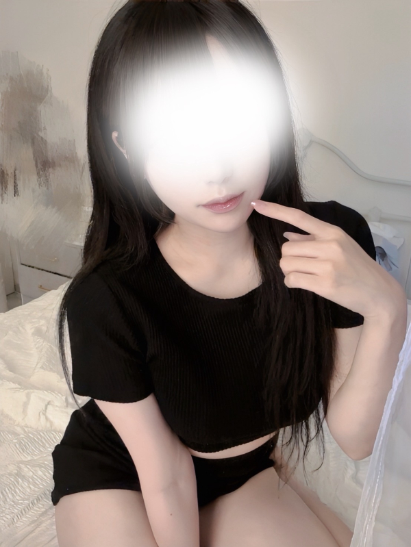 水瀬あお